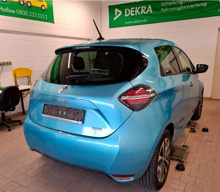 Renault ZOE Z.E. 50 Intens - Samsaru's Car Outlet