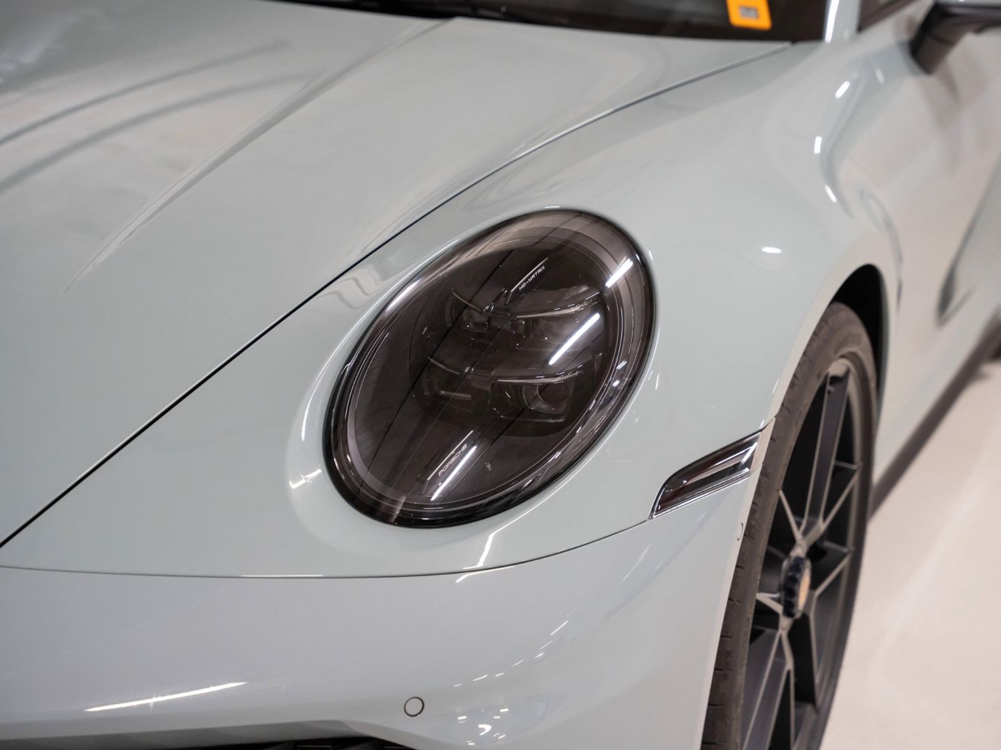 Porsche 992 Targa 4 GTS InnoDrive Burmester Lift-VA