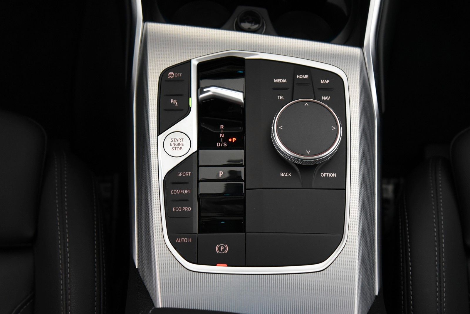 BMW 320d Touring xDrive M Sport - Samsaru's Car Outlet