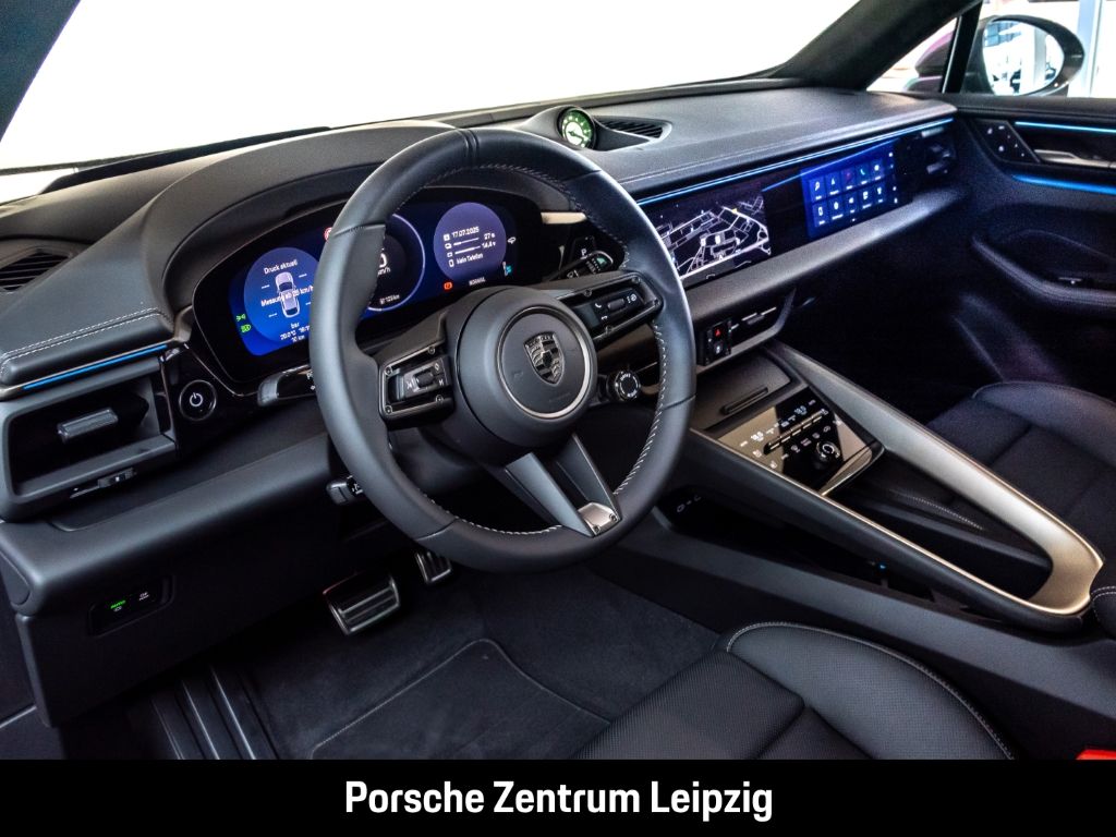 Porsche Macan Turbo - Samsaru's Car Outlet