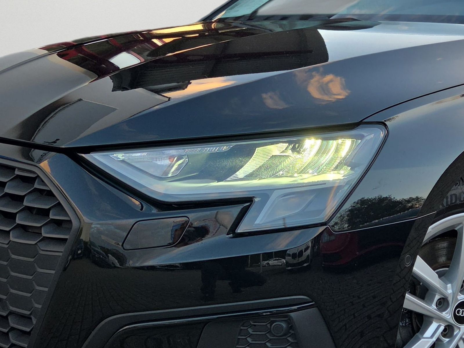 Audi A3 Sportback 35TDI DSG LED+NAVI+APP+GRA+SITZHZG+