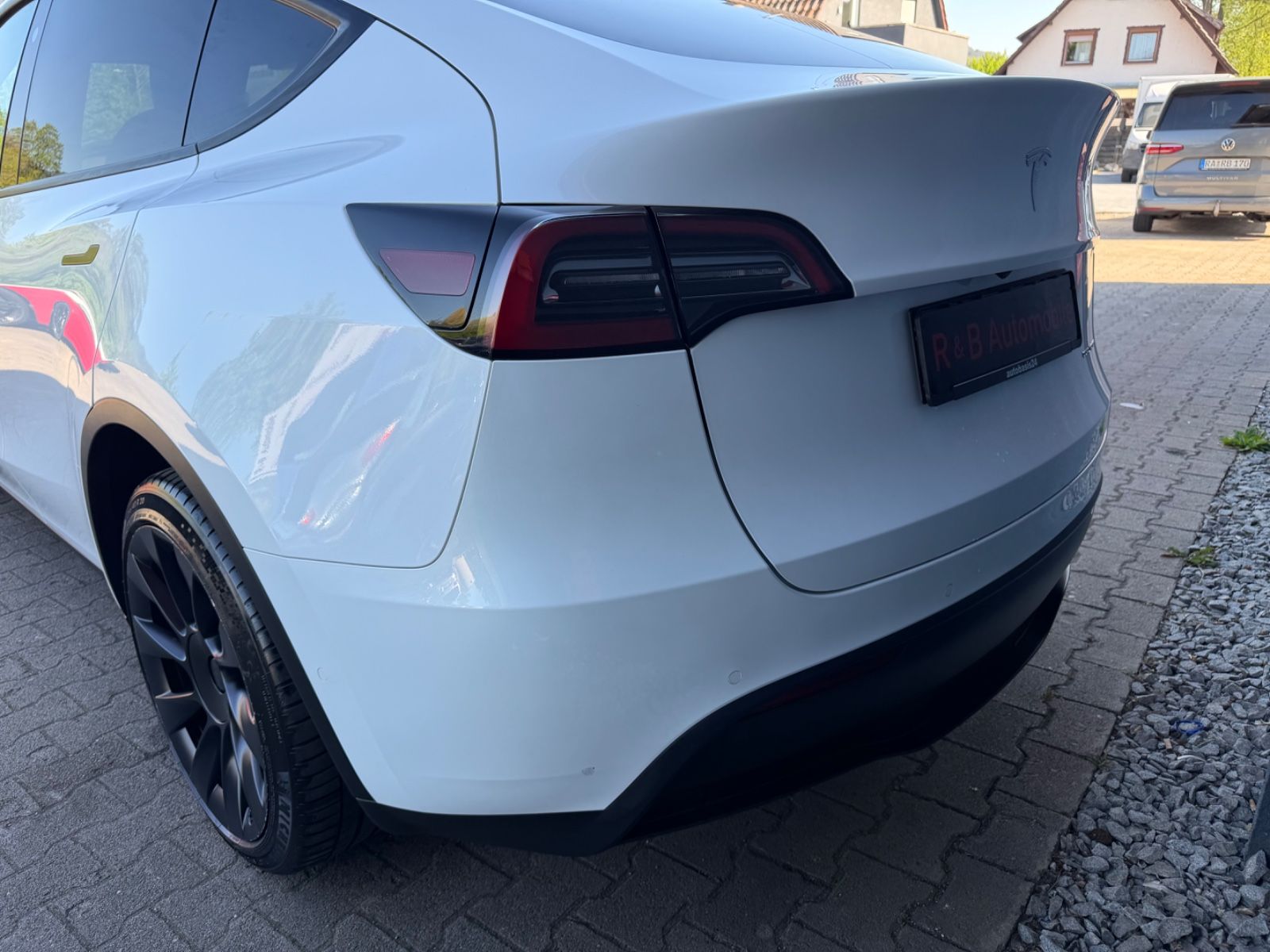 Tesla Model Y Long Range Dual AWD*360Kamera*1xHand*Übe