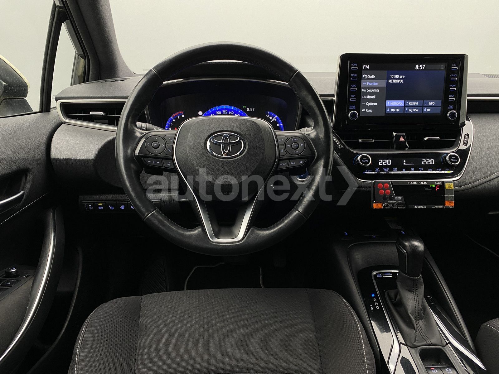 Toyota Corolla 2.0 Hybrid Business Edition - Samsaru's Car Outlet