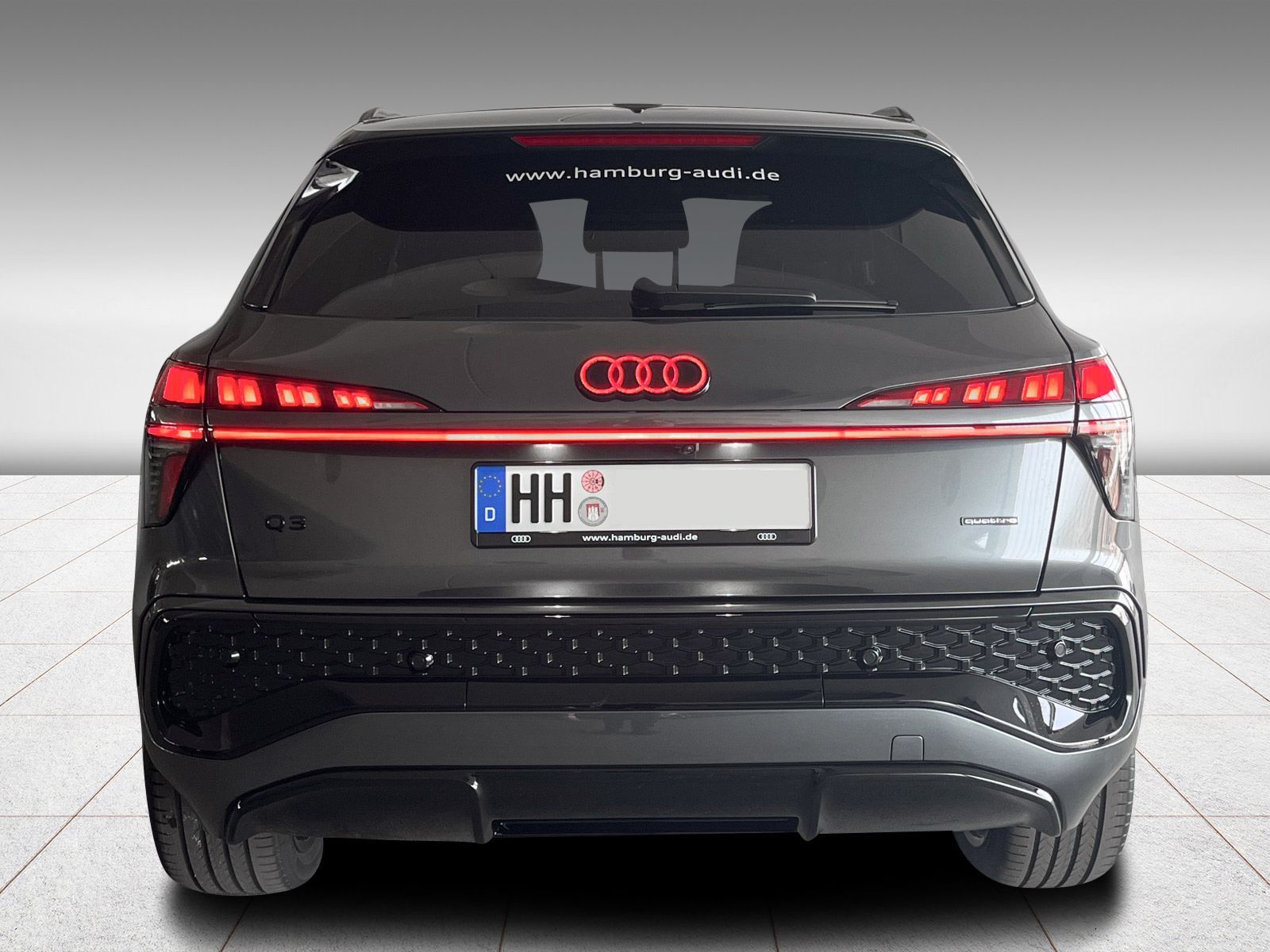 Audi Q3 2.0 TFSI quattro S line Nav Pano AHK ACC LED+