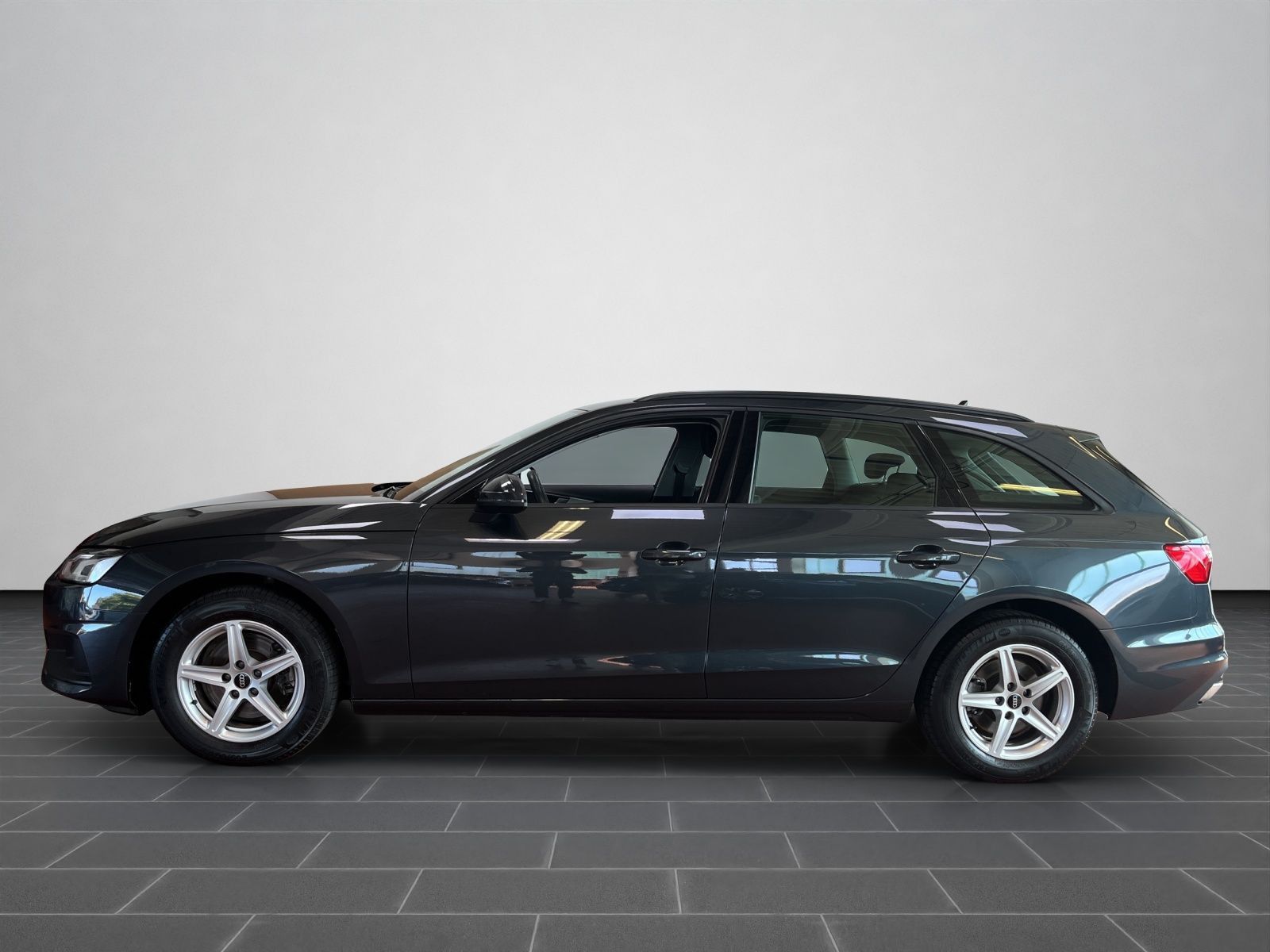 Audi A4 Avant 35 TDI S tronic - Samsaru's Car Outlet