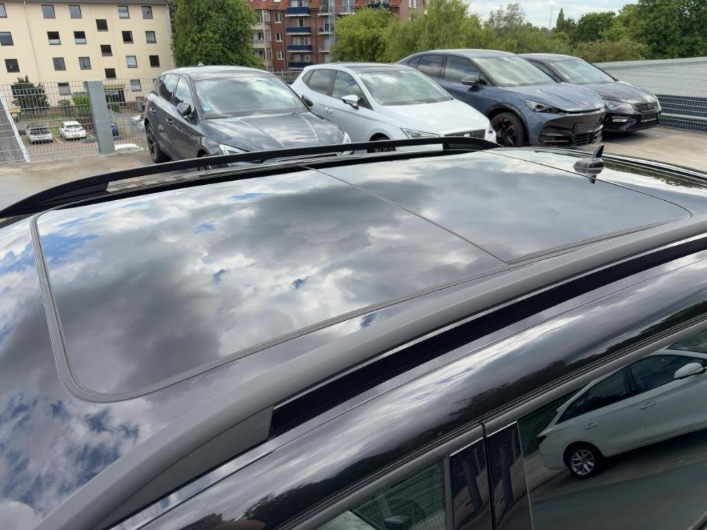Seat Ateca FR 1.5 TSI AHK Panorama Navi Sitzhzg. elek