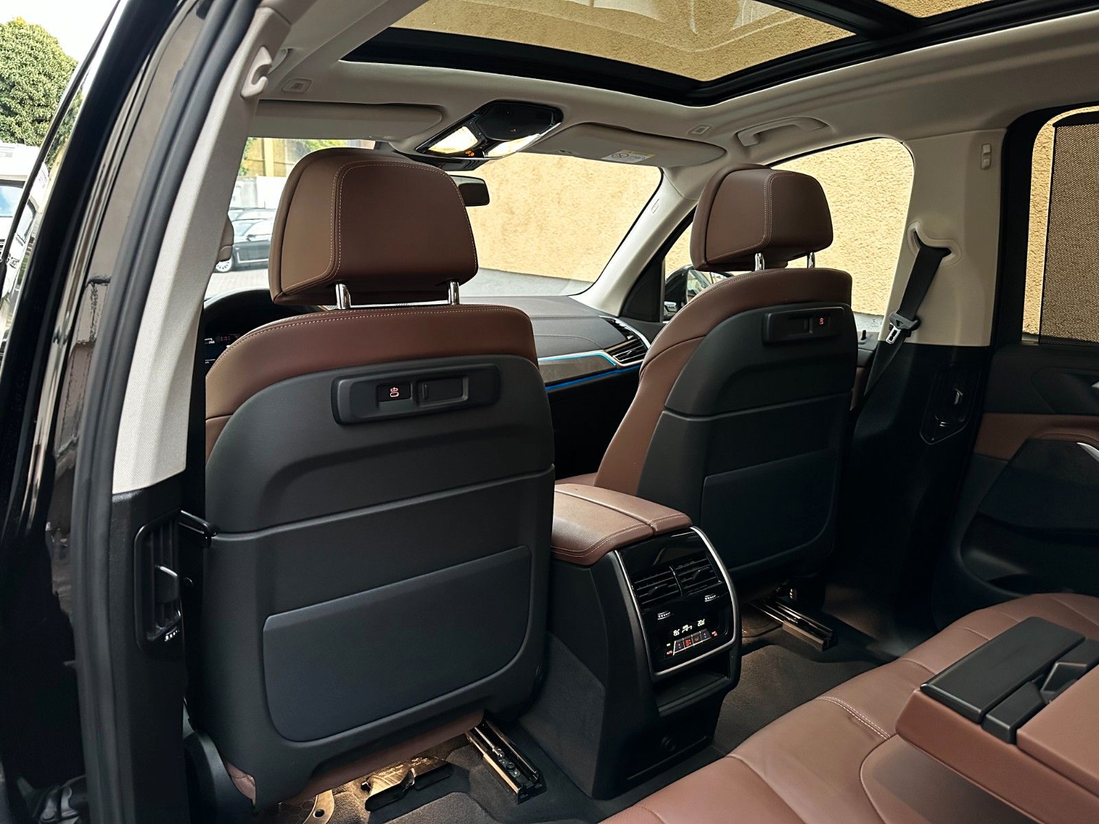 BMW X5 xDr45e PANO*Laser*Sitzkl*Massage*AHK*DA-Prof