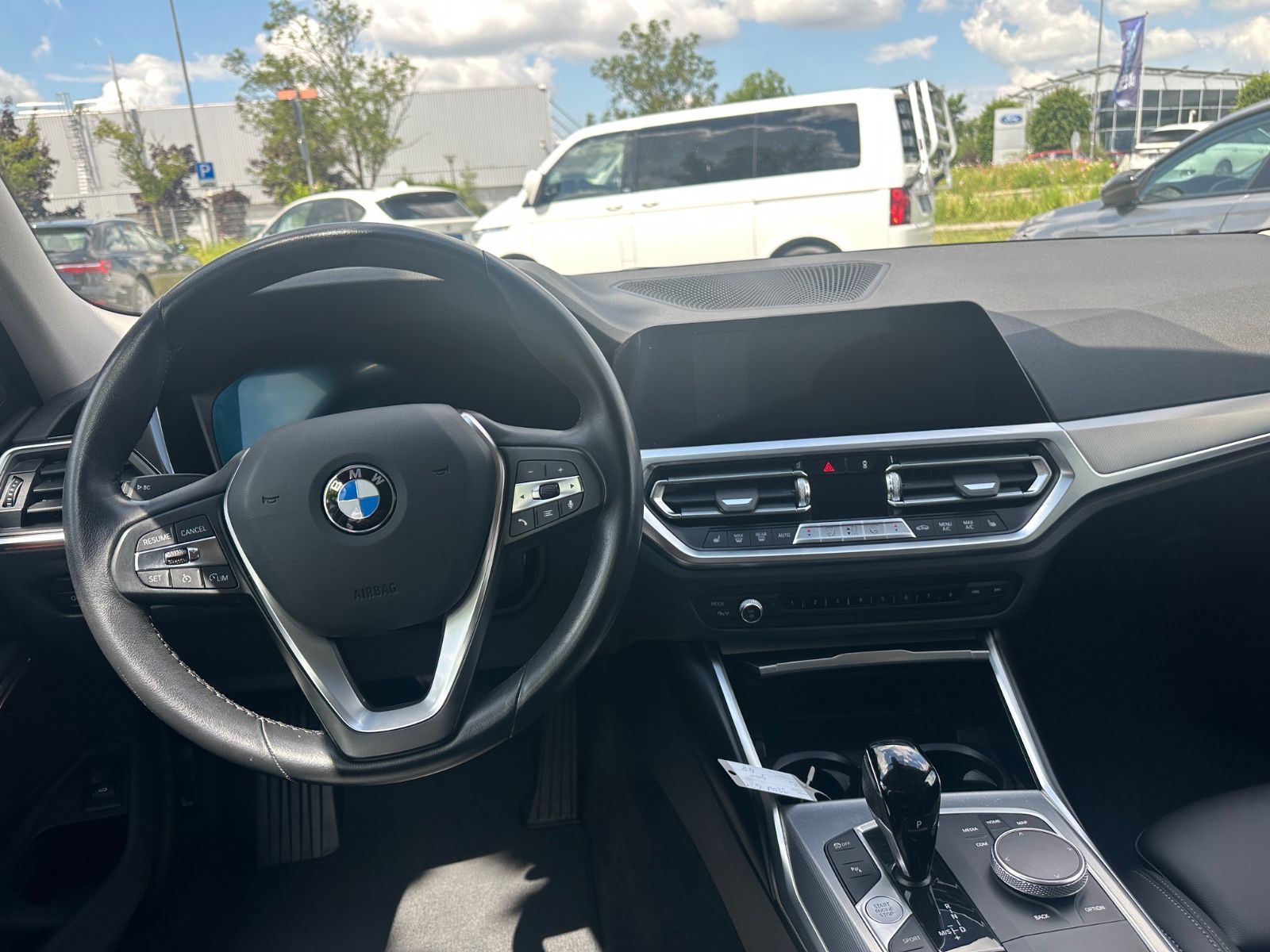 BMW 320 d Sport Line - Samsaru's Car Outlet