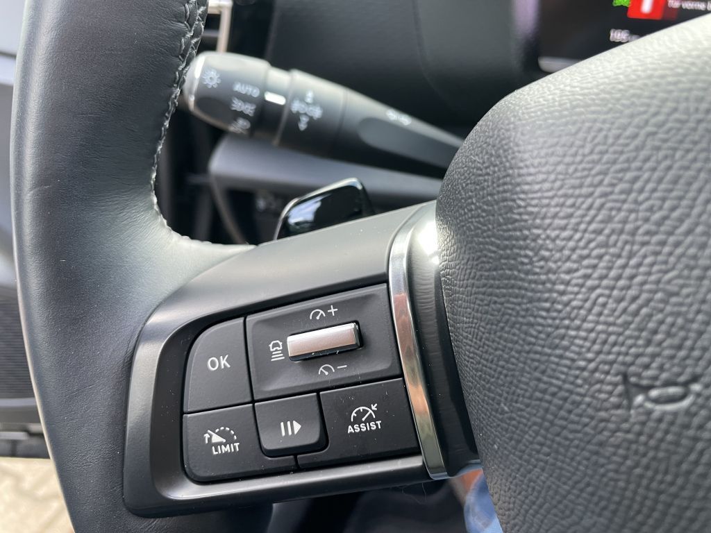 Citroën C4 BlueHDi 130 Stop&Start EAT8 SHINE