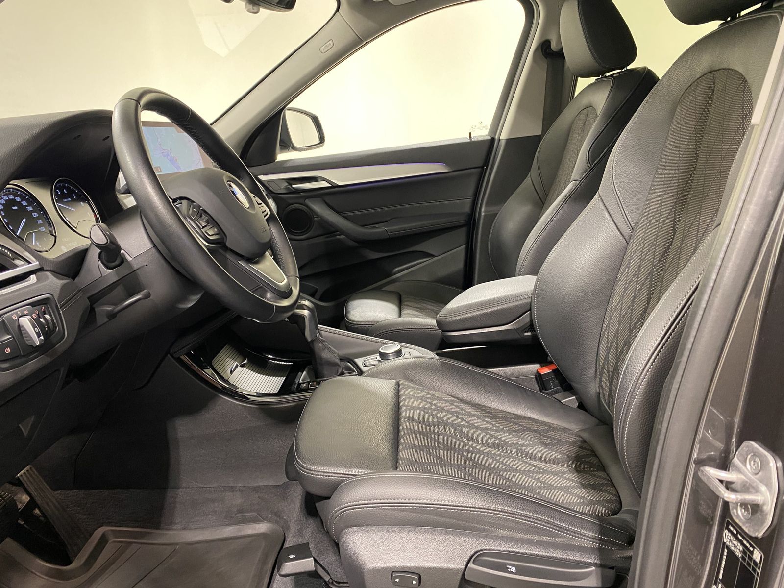 BMW X1 xDrive25e xLine - Samsaru's Car Outlet