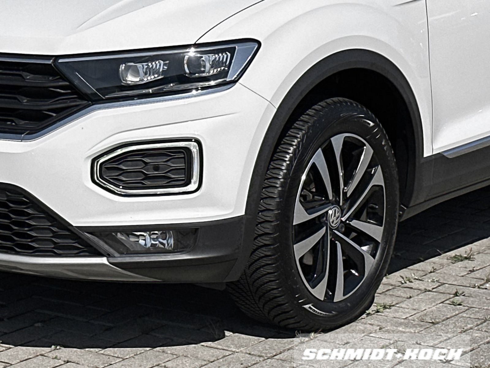 Volkswagen T-Roc 1.5 TSI ACT United DSG - Samsaru's Car Outlet