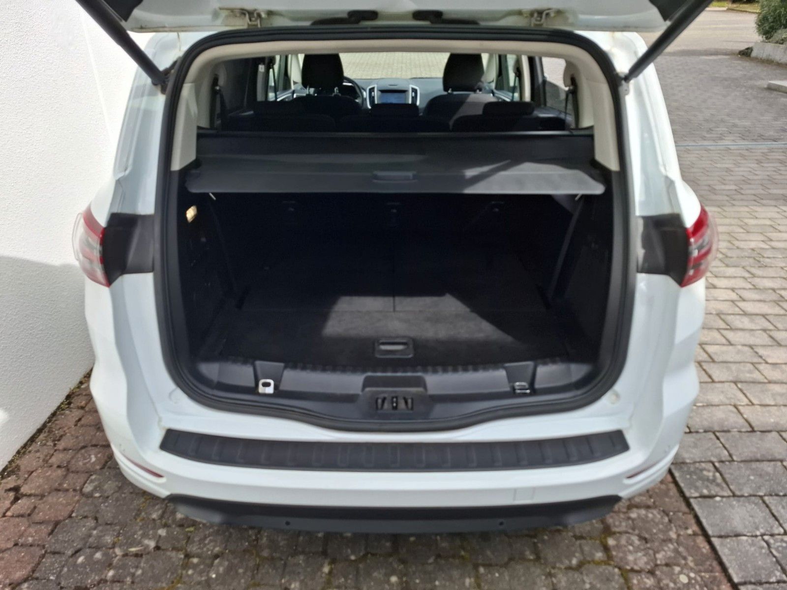 Ford S-MAX 2.0 EcoBlue LED_ACC_Cam_7-Sitz