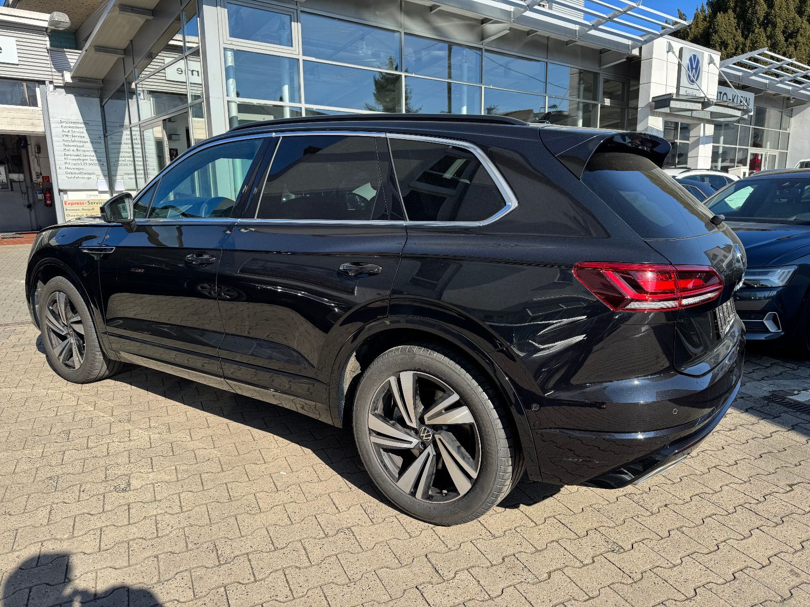 Volkswagen Touareg R-Line 3.0 V6 TSI 4MOTION -Vollausstatt.