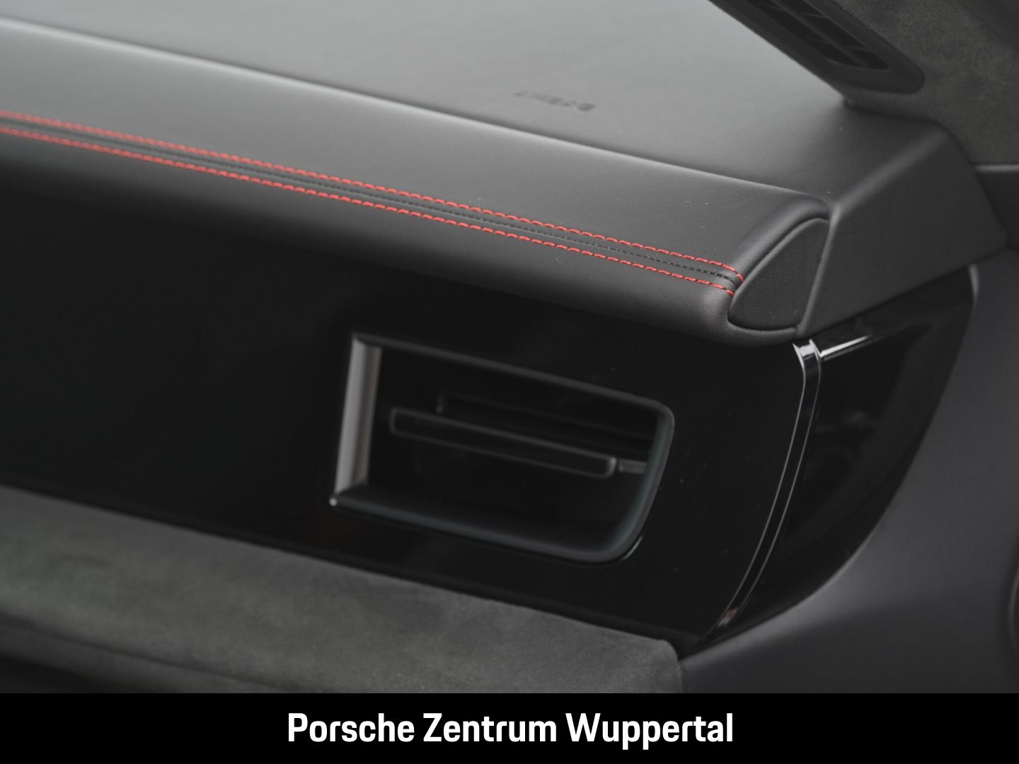 Porsche Taycan GTS Head-Up Display BOSE 21-Zoll LED