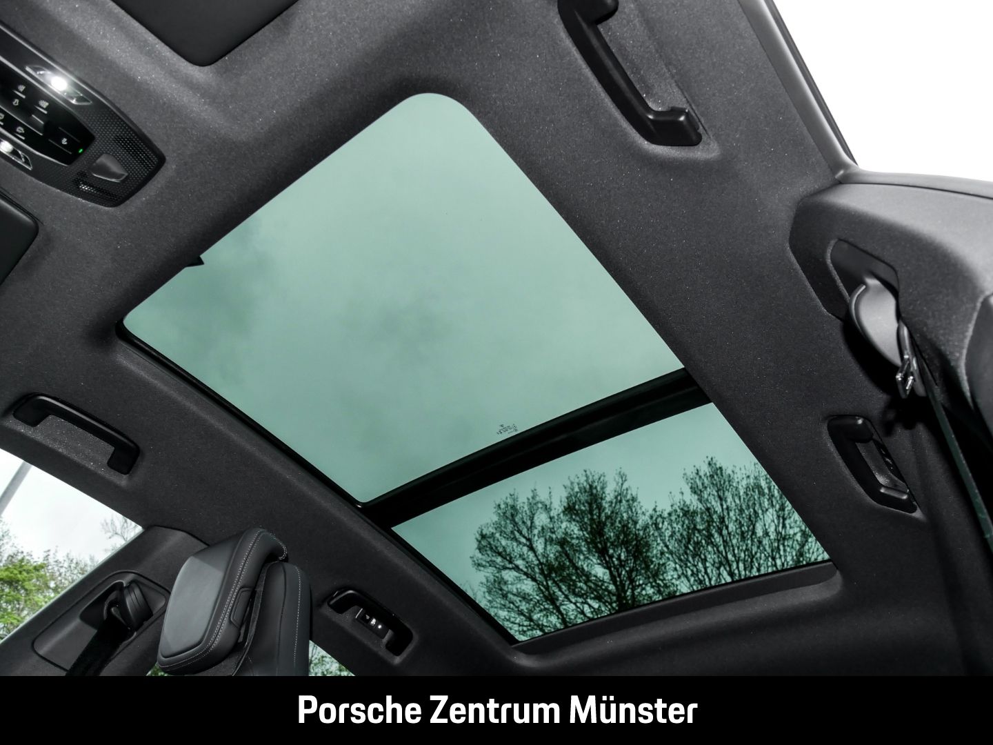 Porsche Macan 4 - Samsaru's Car Outlet