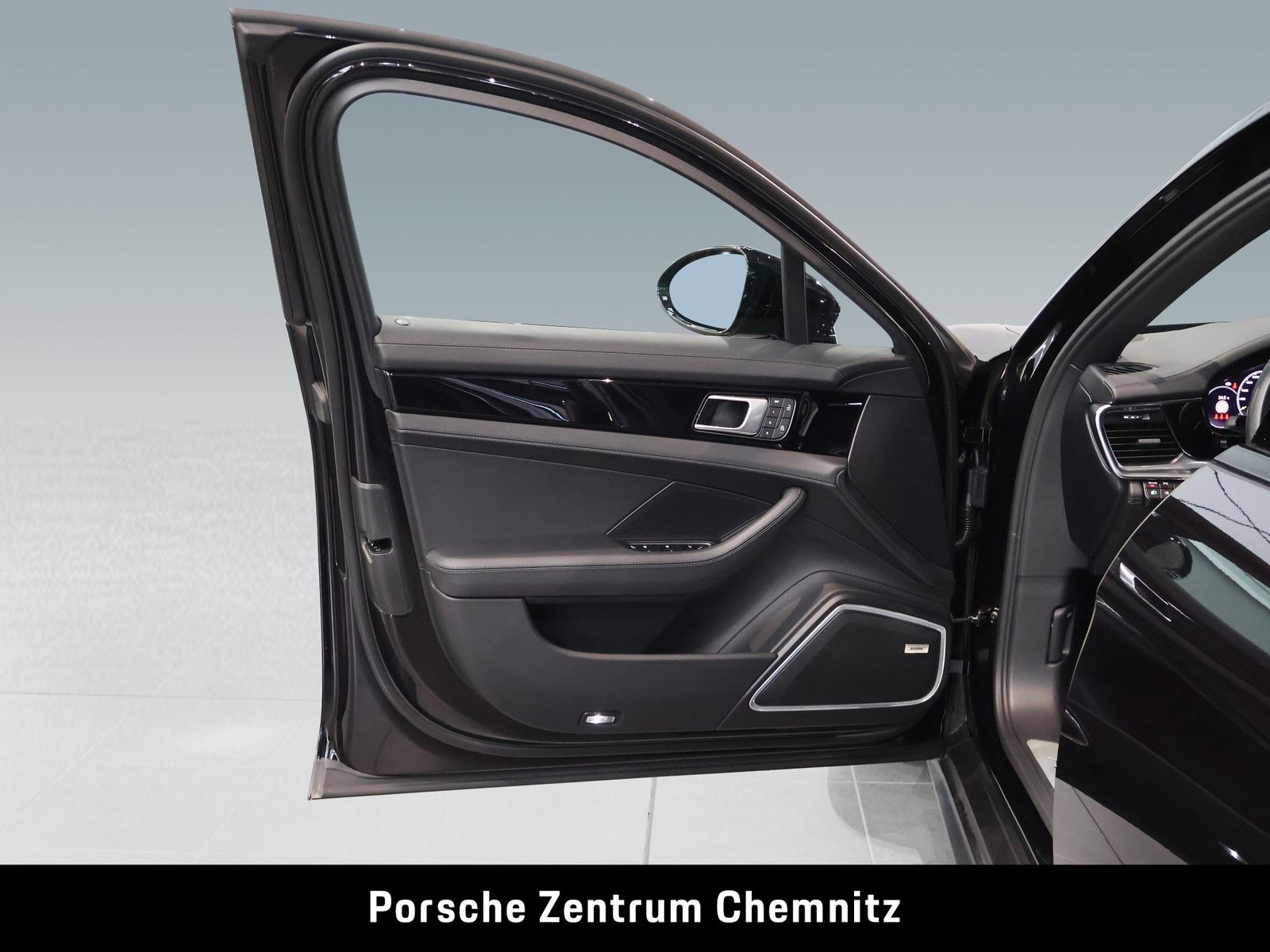 Porsche Panamera 4S E-Hybrid Sport Turismo 4+1 Sitze;Spo