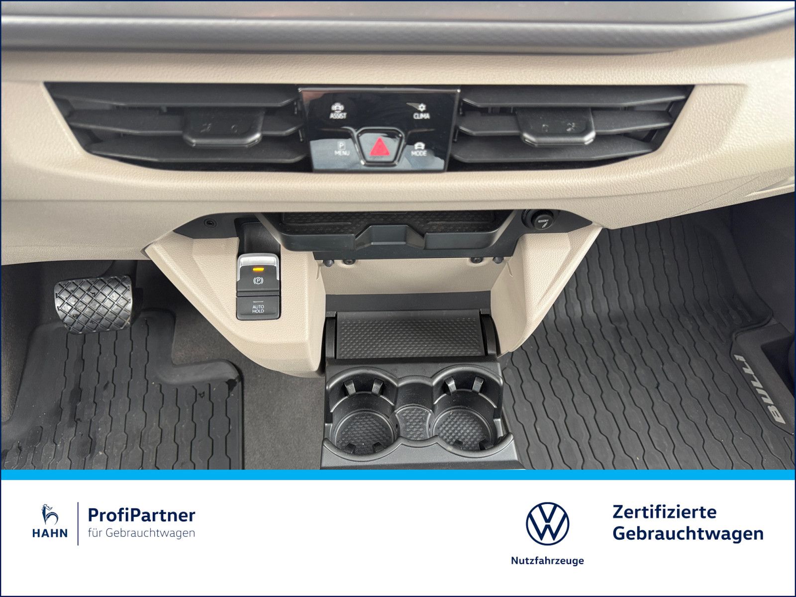 Volkswagen T7 Multivan 2.0TDI DSG - Samsaru's Car Outlet