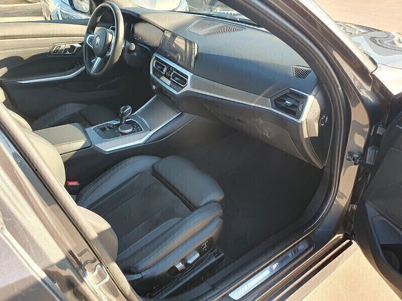 BMW 320d M SPORT - Samsaru's Car Outlet