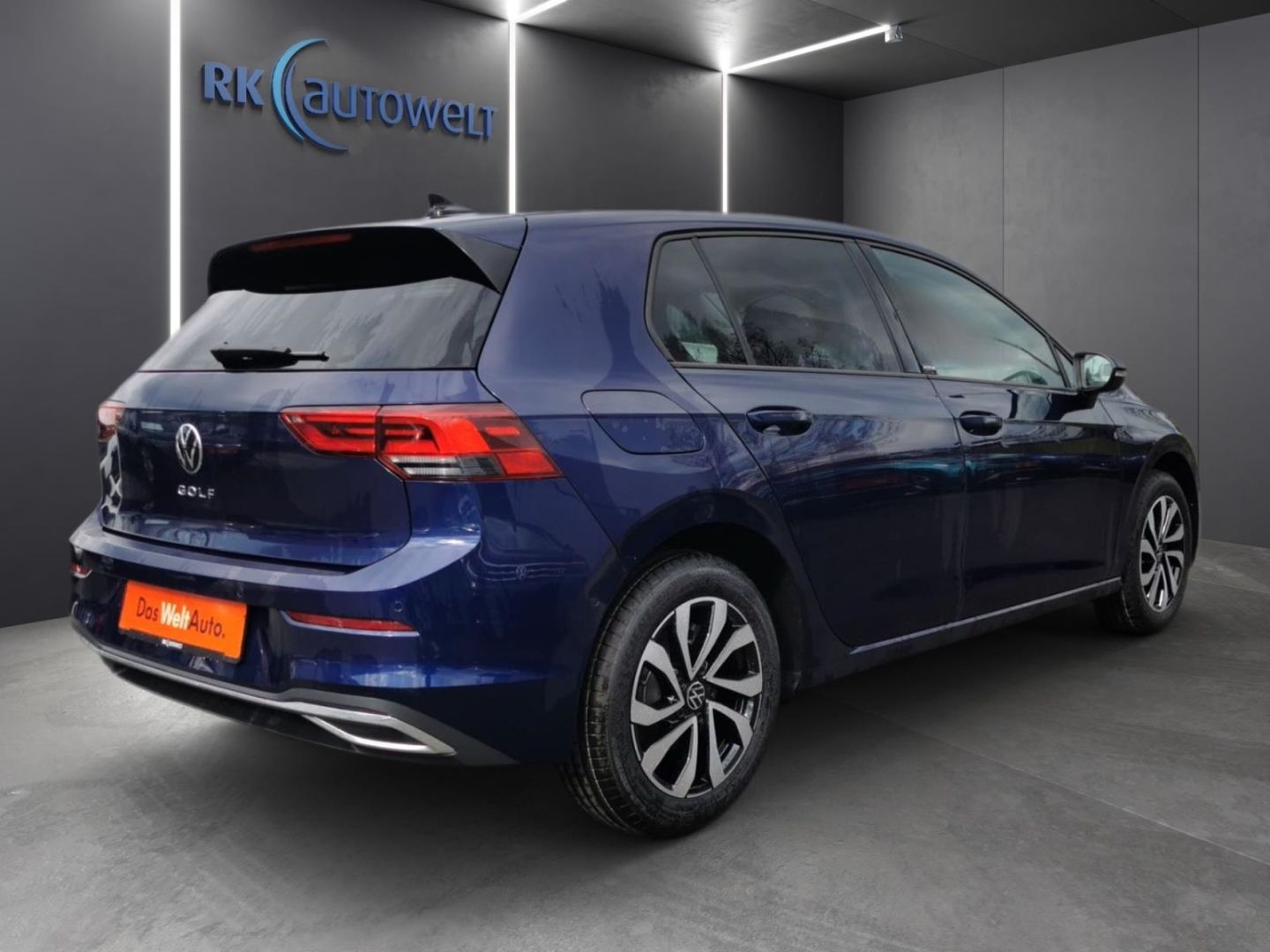 Volkswagen Golf 8 VIII Active 2.0 TDI - Samsaru's Car Outlet