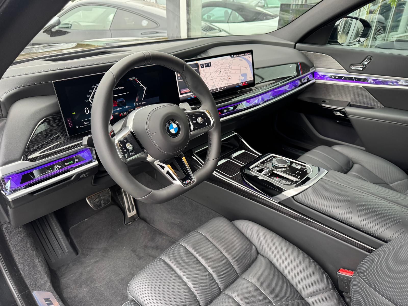 BMW 740d xDrive M-Sport Pro*PANO*B&W*360°KAM*STANDH*