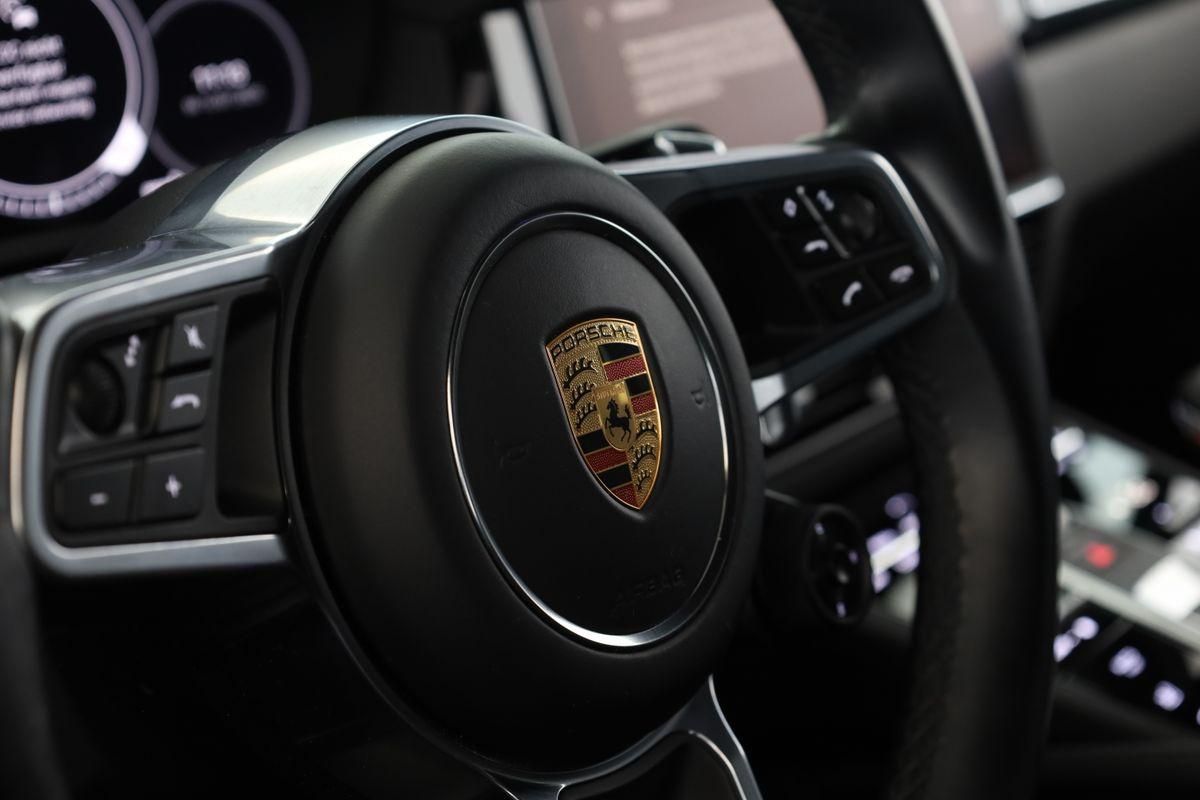 Porsche Cayenne E-Hybrid Platinum Edition ACC 360 21 AHK
