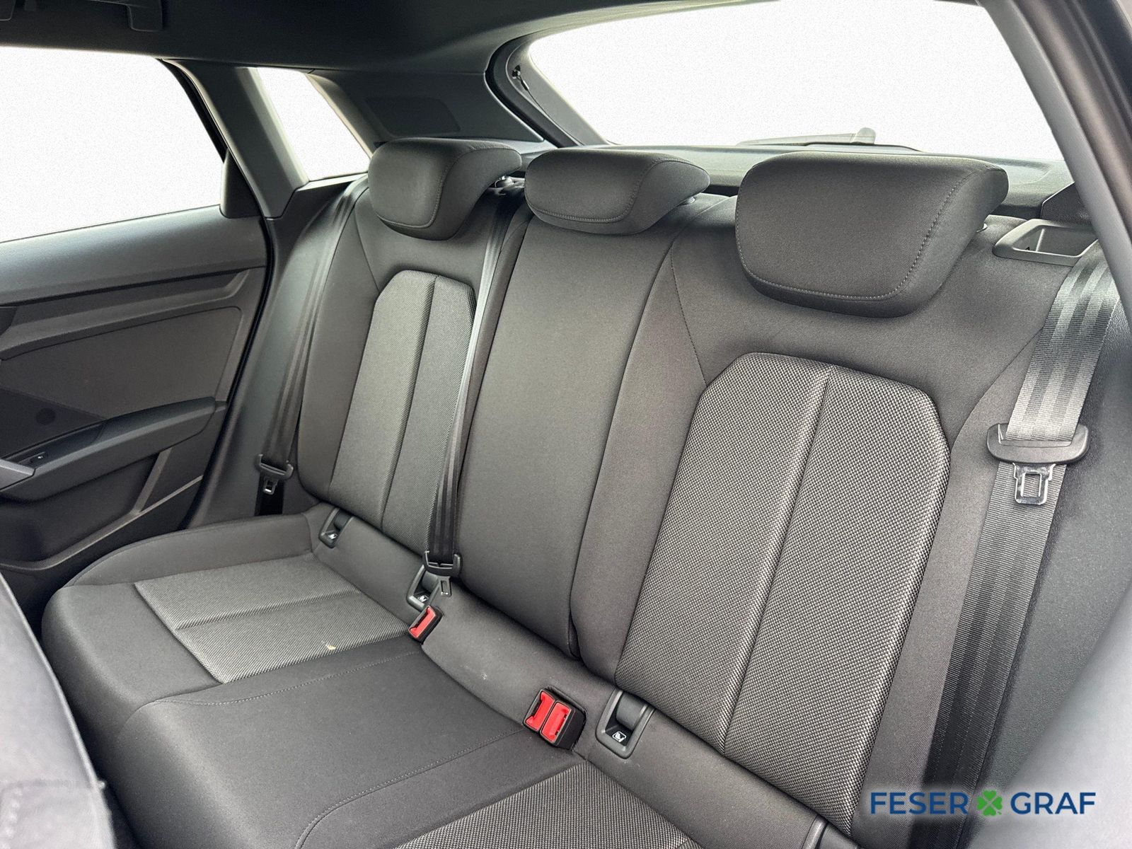 Audi A3 Spb. 30 TFSI S tronic - Apple CarPlay -