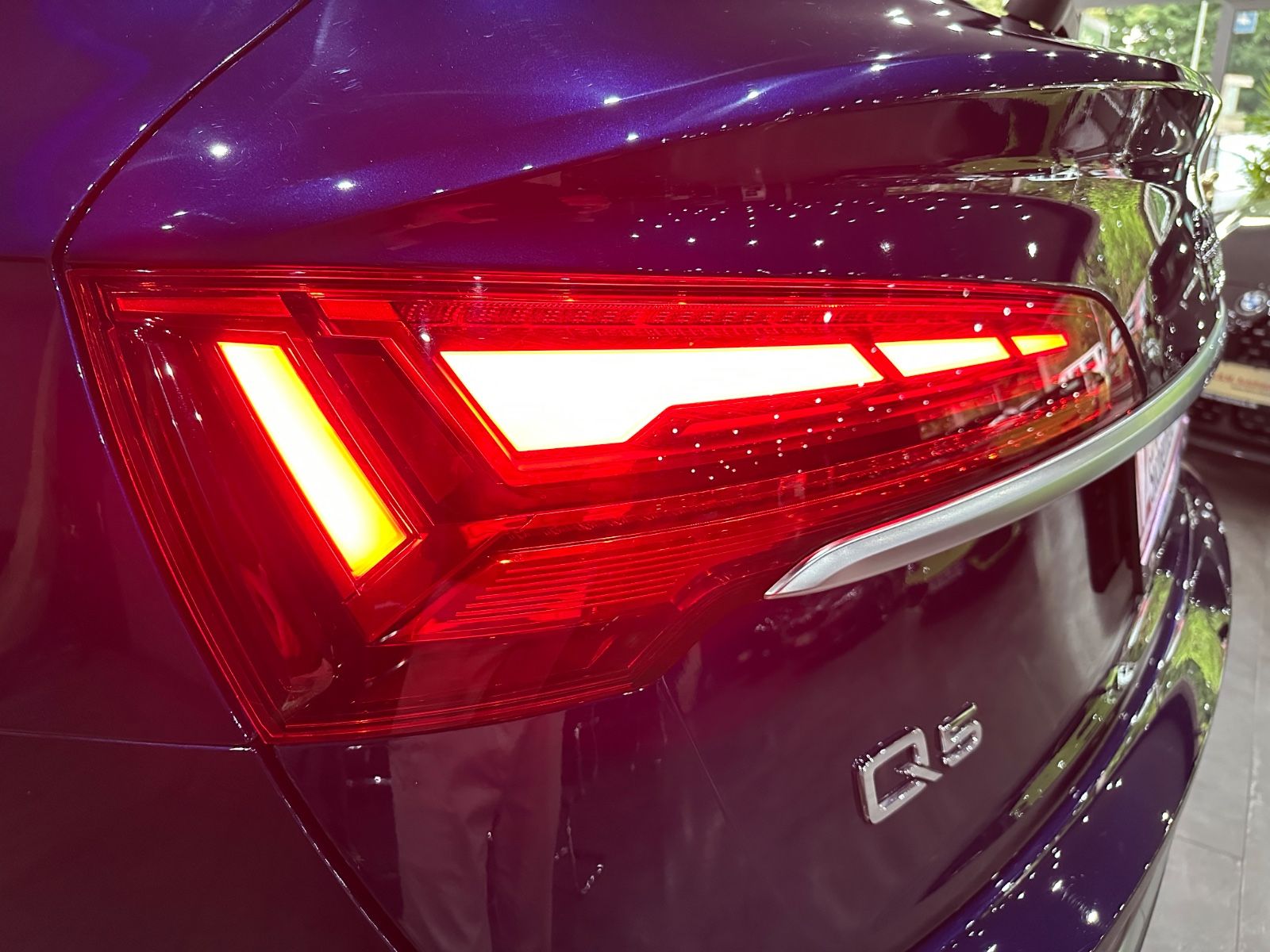 Audi Q5 Sportback 40 TDI quattro S line - Samsaru's Car Outlet