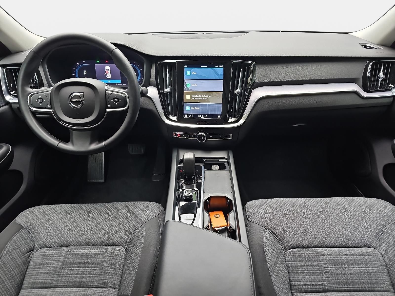 Volvo S60 B4 AUTO. CORE NAVI LED GOOGLE KAMERA LM17