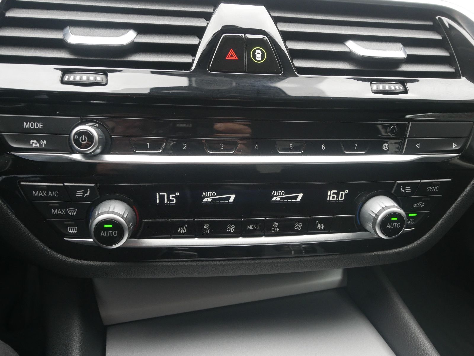BMW 530 i xDrive Limousine Business Navi Head-up LED