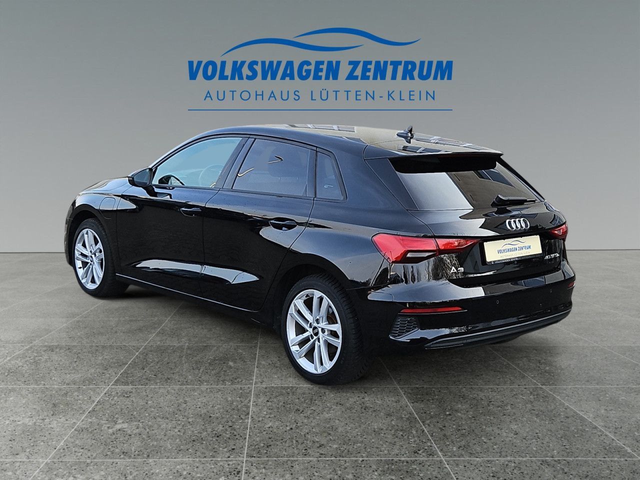 Audi A3  Sportback TFSI e DSG,NAVI+,SHZ,GRA,PDC,VC