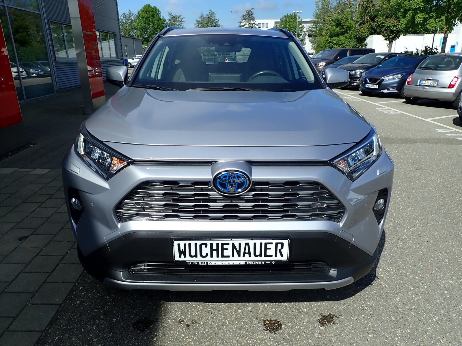 Toyota RAV 4 Hybrid - Samsaru's Car Outlet