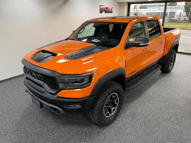 Dodge TRX SONDERMODELL IGNITION AUS 1. HAND