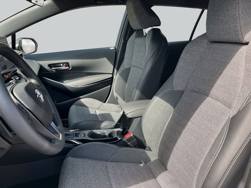 Toyota Corolla 2.0 Hybrid Touring Sports Teamplayer, Te