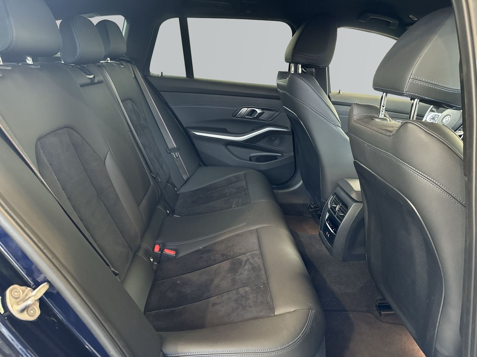 BMW 330e xDrive Touring*M Sportpaket Pro*18"*LC Prof