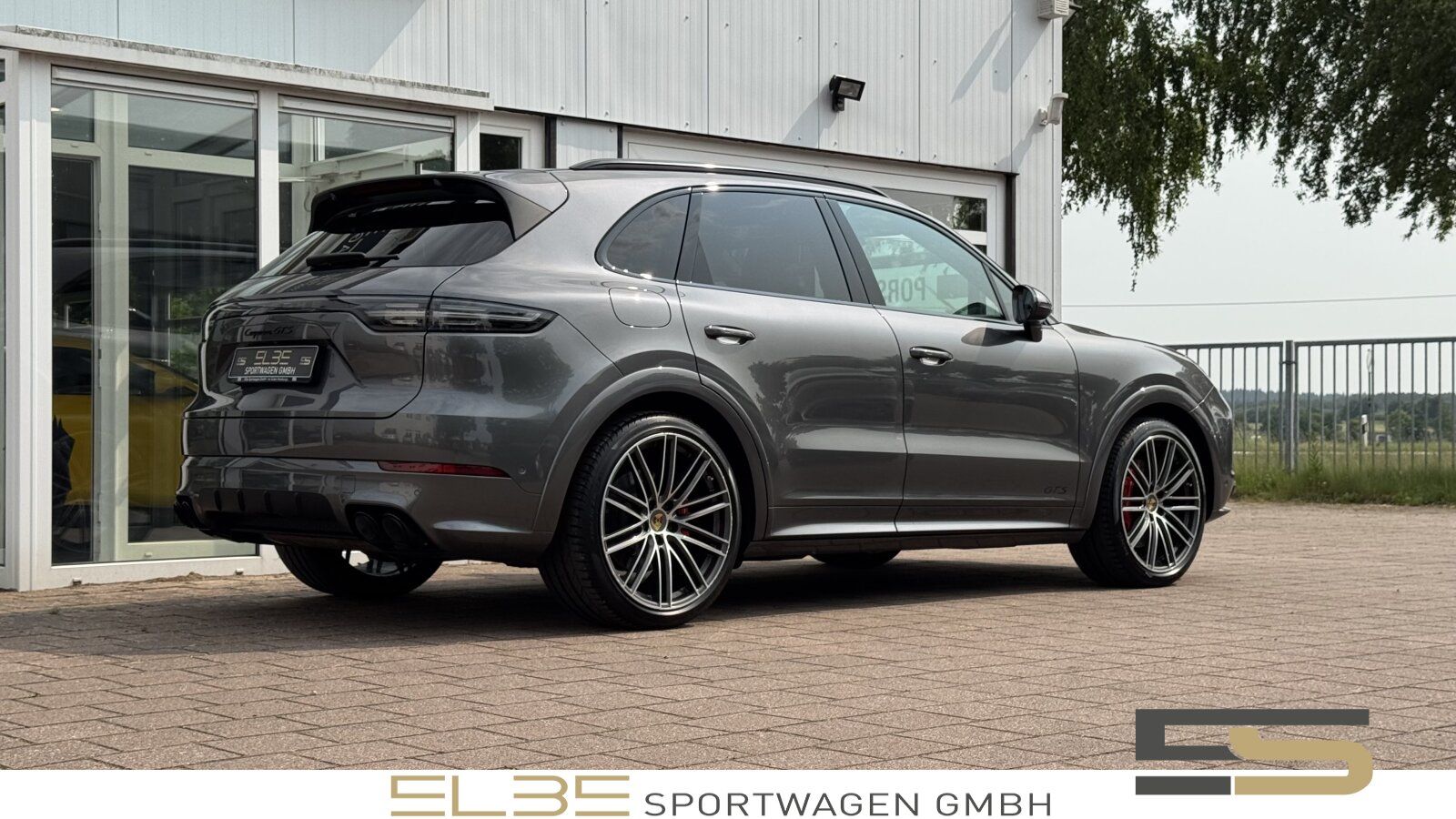 Porsche Cayenne GTS MATRIX PANO LUFT E-AHK BOSE 360° HUD