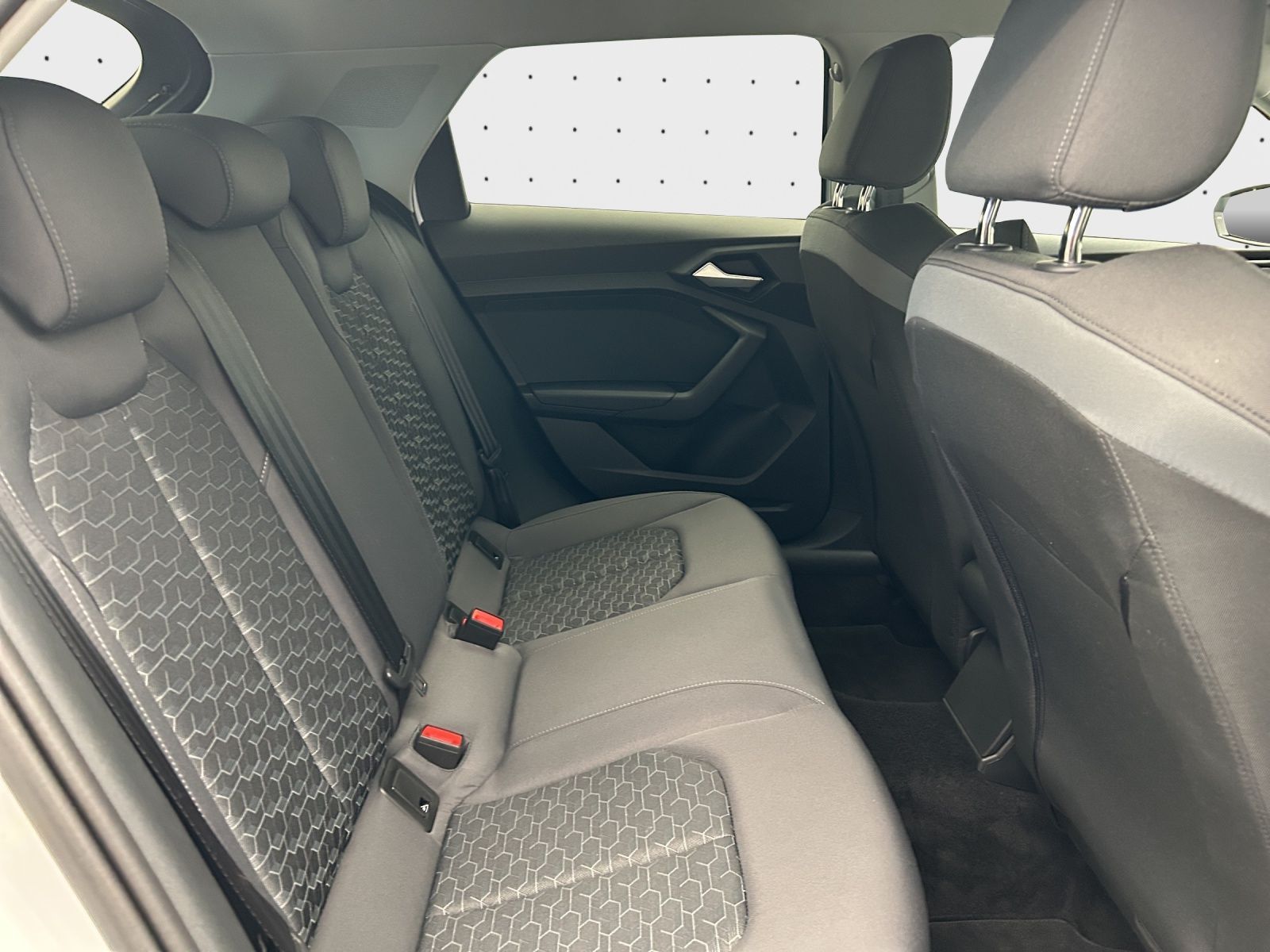Audi A1 Sportback Advanced 25 TFSI - Samsaru's Car Outlet