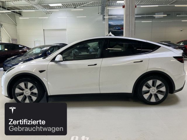 Tesla Model Y Rear-Wheel Drive