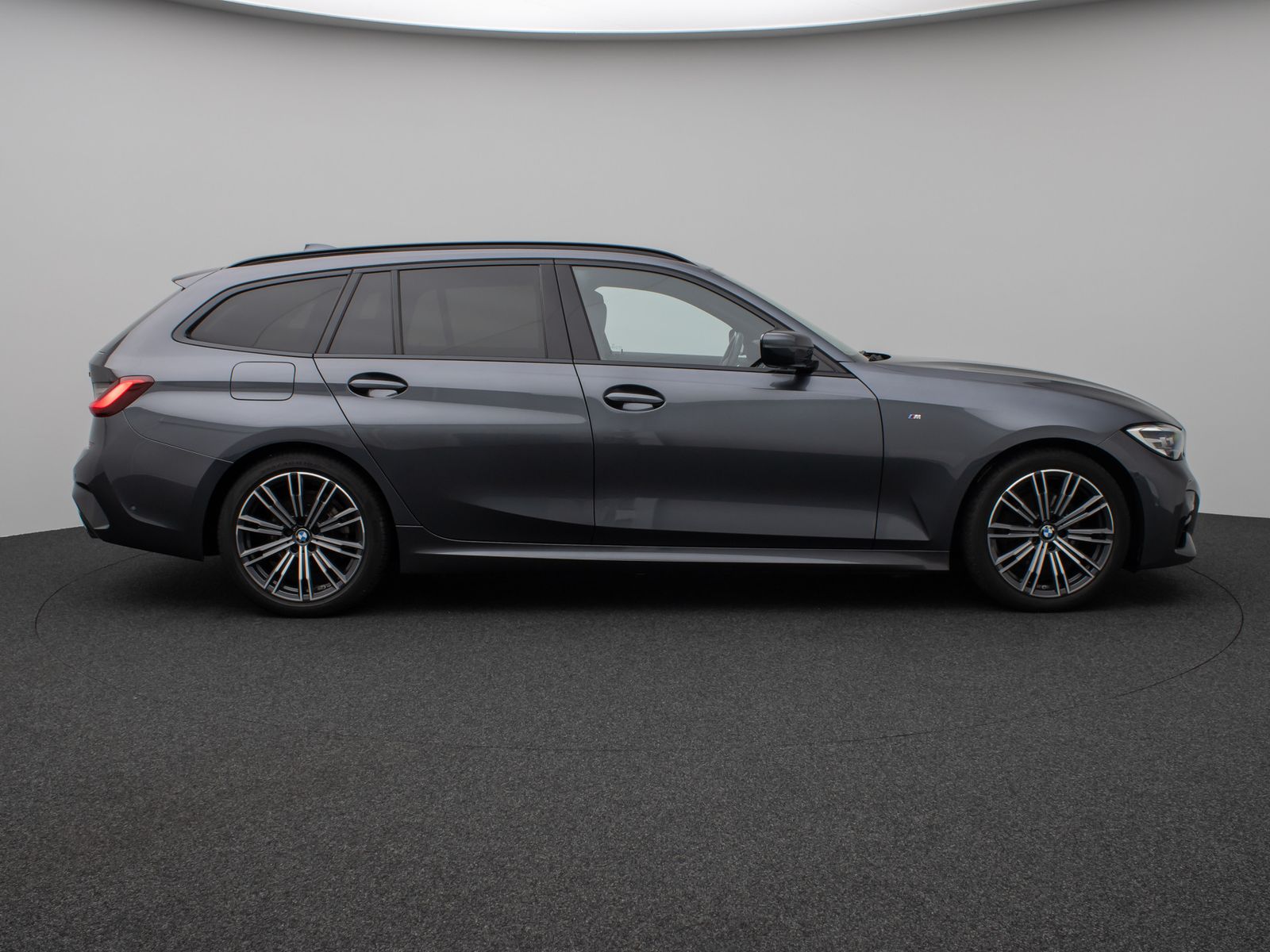 BMW 320d M Sport - Samsaru's Car Outlet
