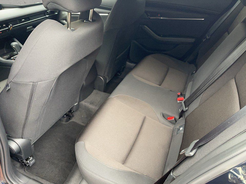 Mazda 3 EXCLUSIVE ++NAVI+MATRIX-LED+BOSE++