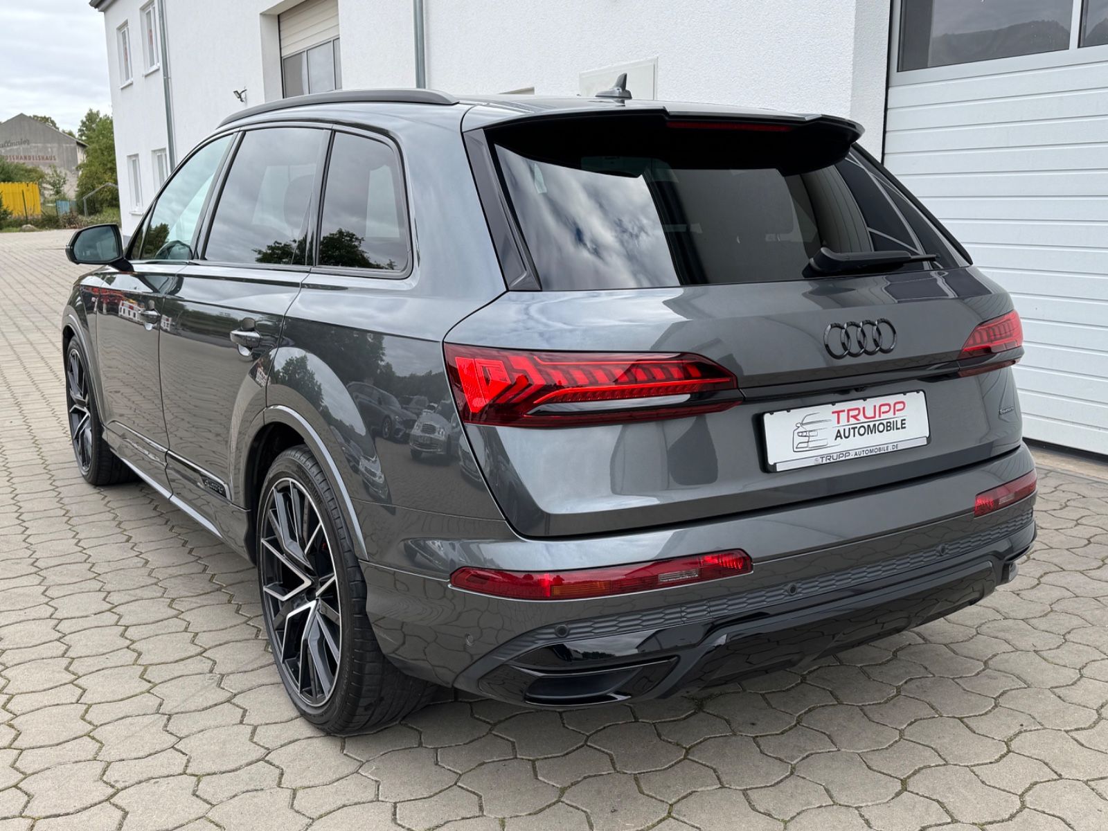 Audi Q7 50 TDI quattro competition plus/Matrix/Standh