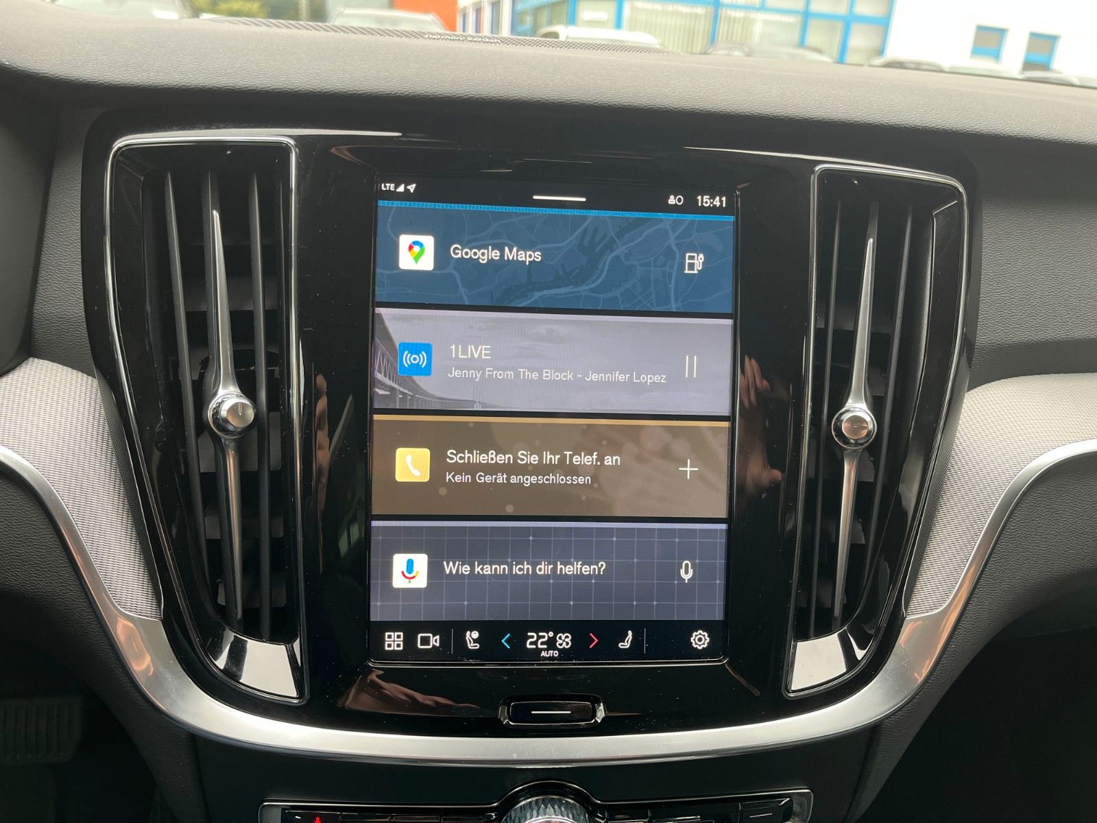 Volvo V60 T6 AWD Plug-in Hybrid Plus Dark Auto