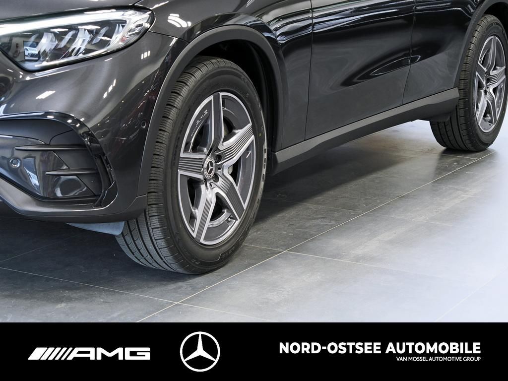 Mercedes-Benz GLC 300 d AMG 4M AHK DISTRONIC MBUX KEYLESS-GO
