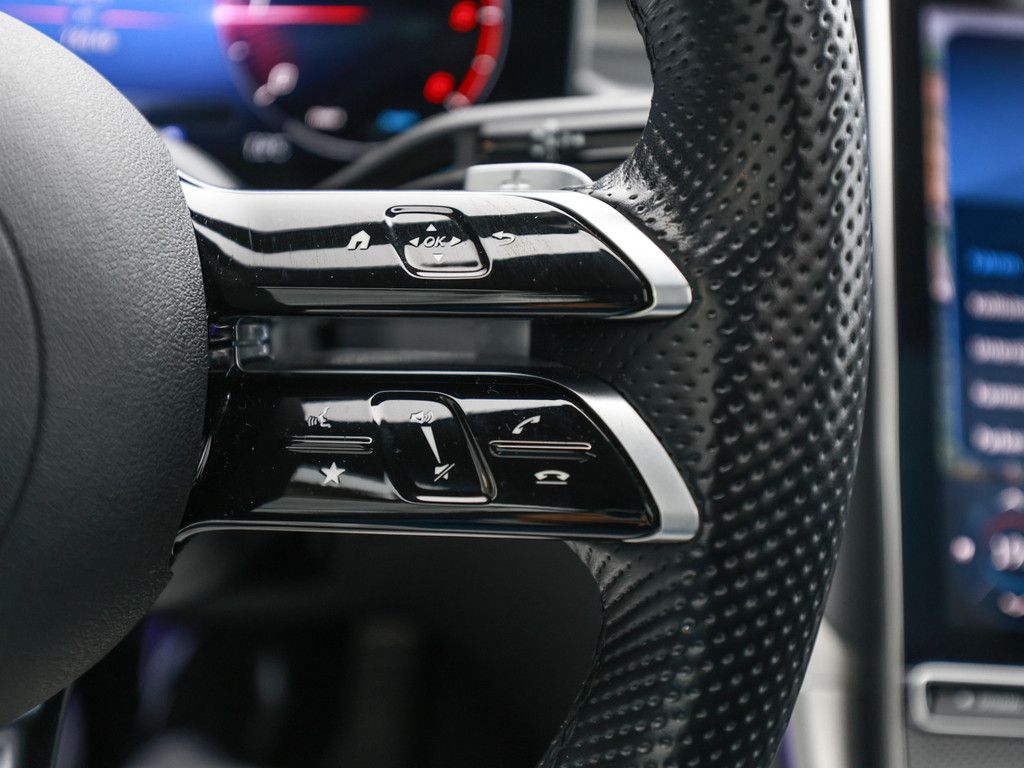 Mercedes-Benz GLC 220 d 4M AMG Sport Advanced+ AHK Abstandstem