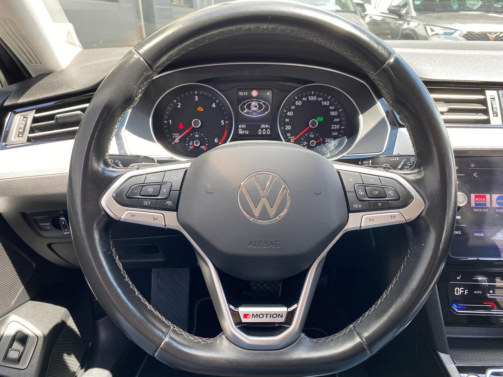 Volkswagen Passat Variant 2.0 TDI DSG 4MOTION - Samsaru's Car Outlet