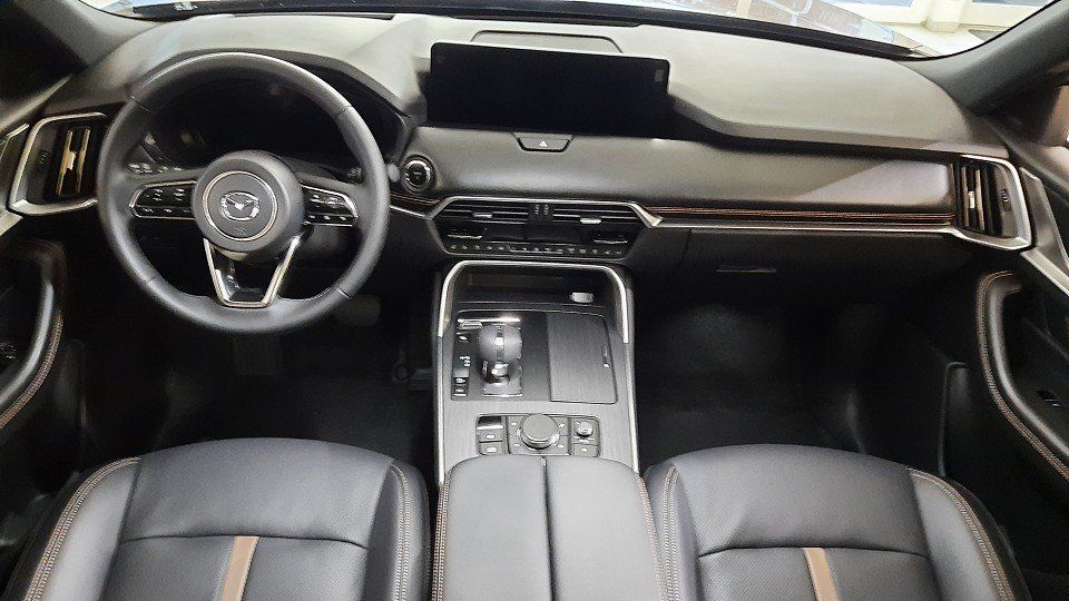 Mazda CX-80 2.5L e-SKYACTIV PHEV 327PS Homura Plus