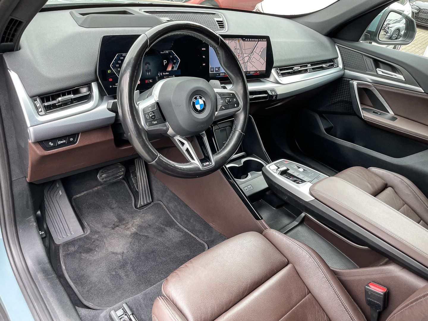 BMW X1 xDrive20d - Samsaru's Car Outlet