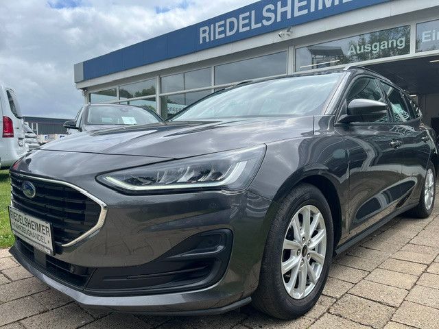 Ford Focus Turn. Cool & Connect AUT NAVI SHZ KAM ACC