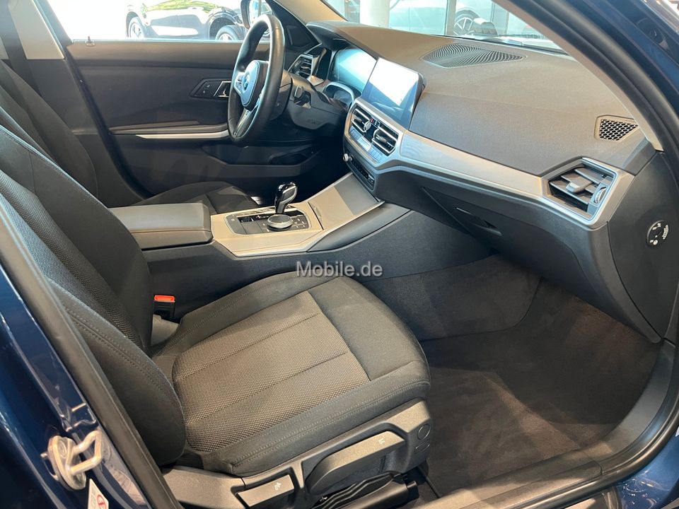 BMW 320d Touring Automatik Innovationsp. - Samsaru's Car Outlet