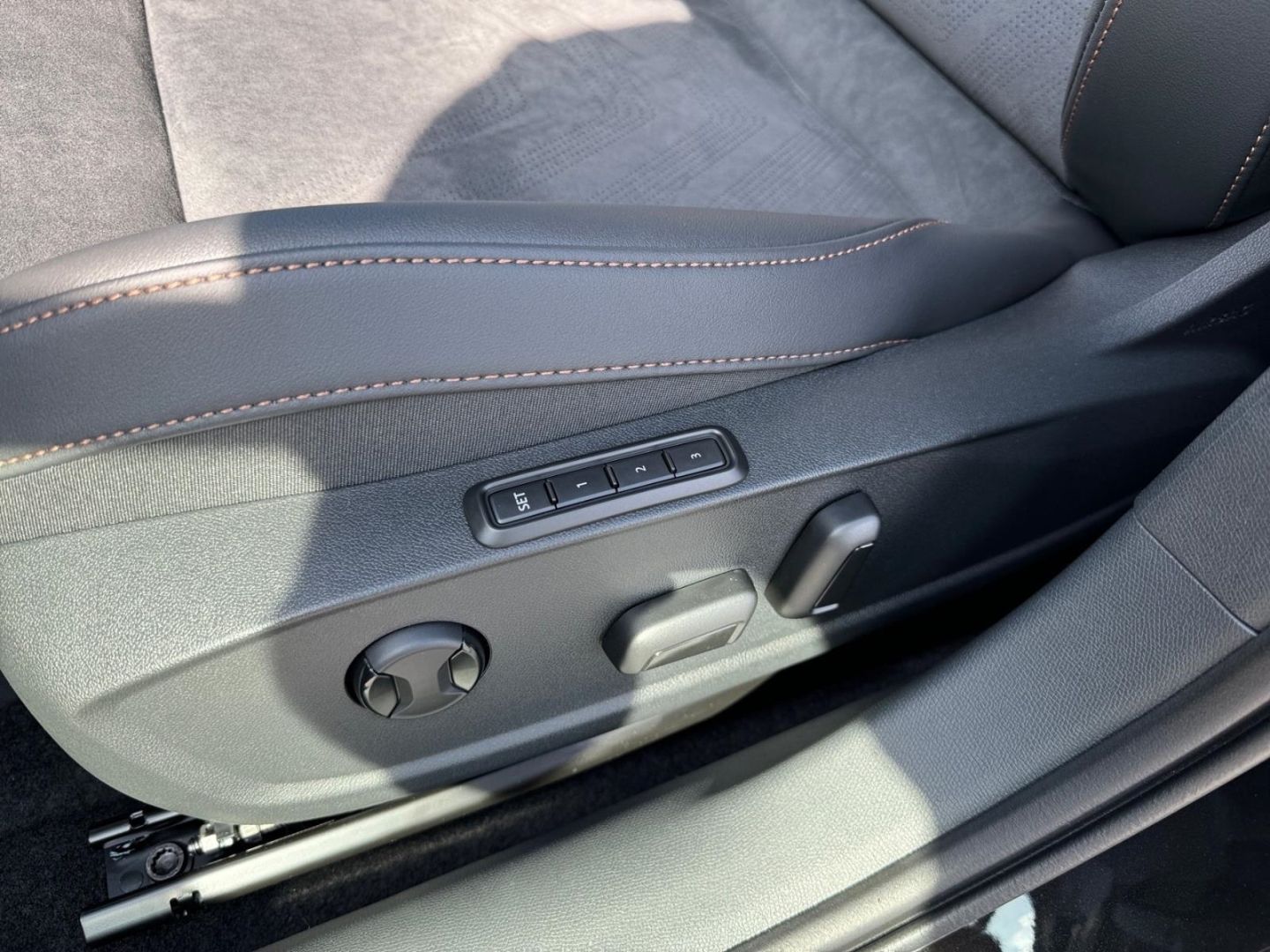 Cupra Formentor 1.5 e-Hybrid VZ AHK Matrix Sennheiser