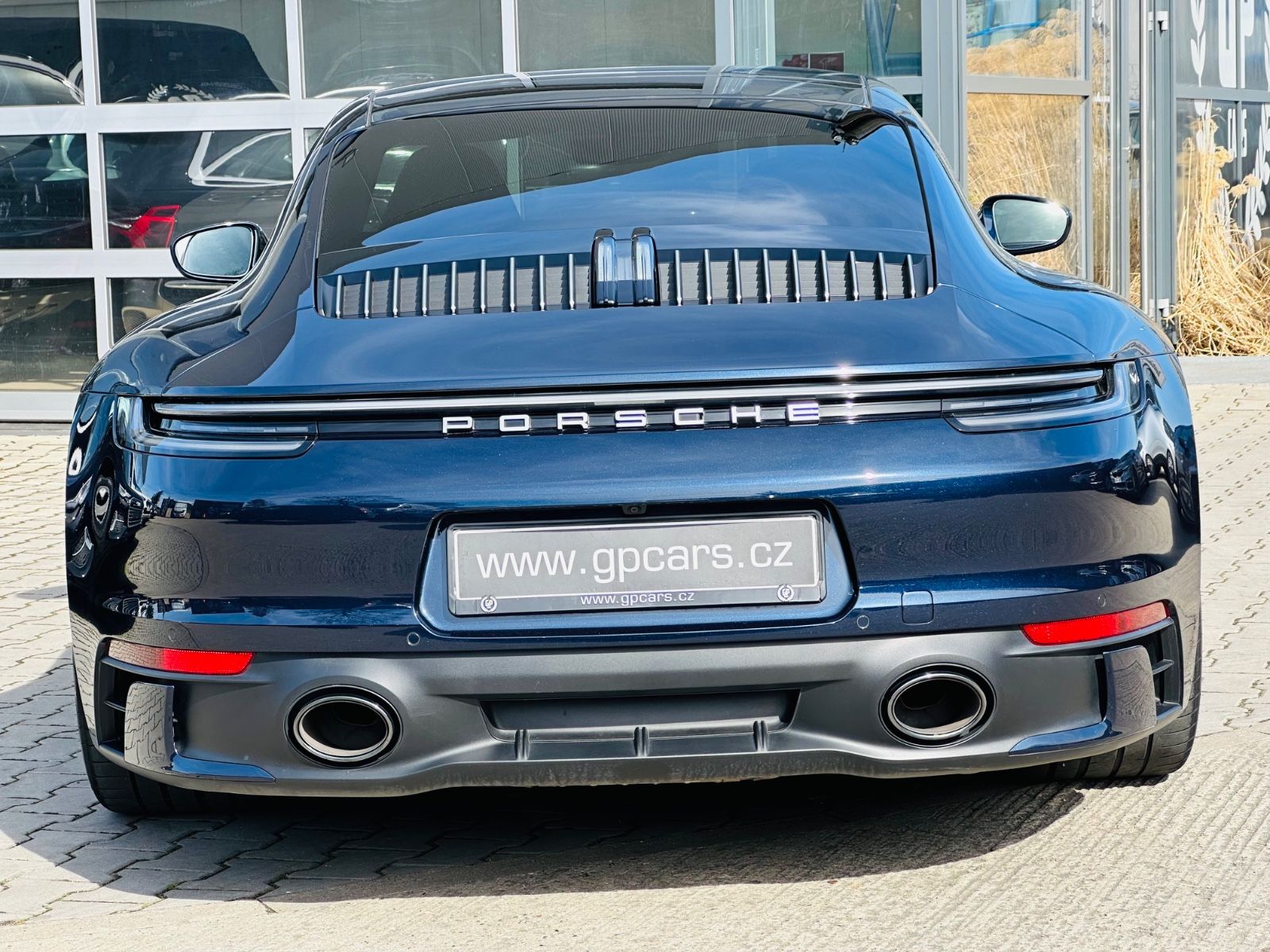 Porsche 911 Carrera 4S - Samsaru's Car Outlet